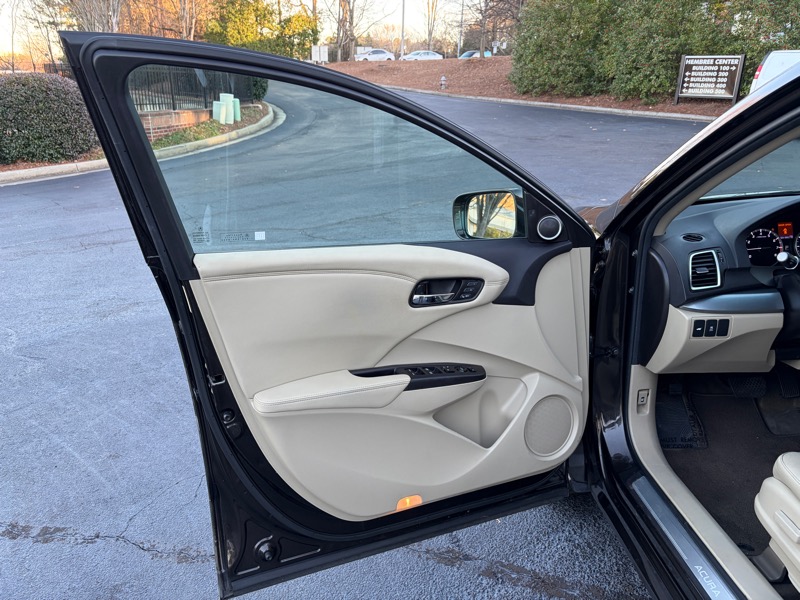 Acura RDX 6-Spd AT w/ Technology Package 2017