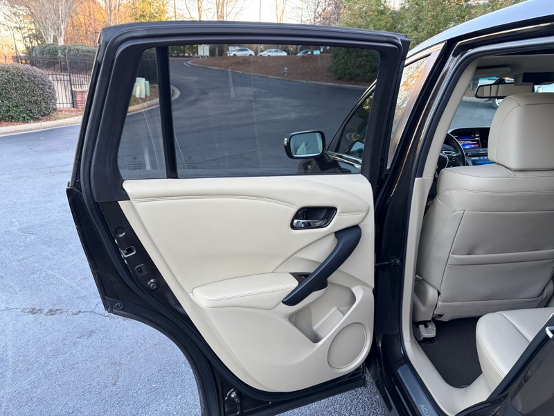 Acura RDX 6-Spd AT w/ Technology Package 2017