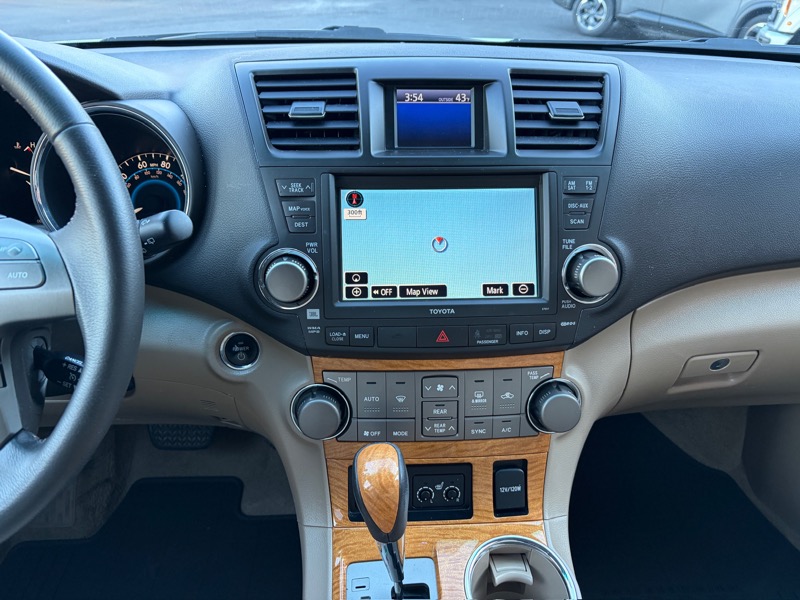 Toyota Highlander Hybrid Limited 4WD 2010