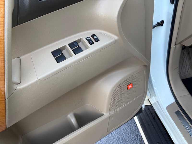 Toyota Highlander Hybrid Limited 4WD 2010