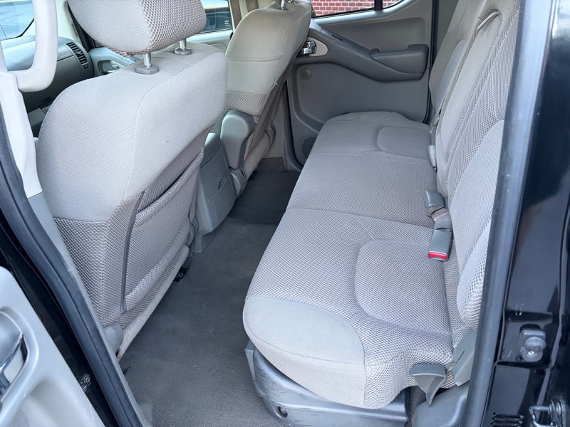 Nissan Frontier LE Crew Cab Long Bed 2WD 2007