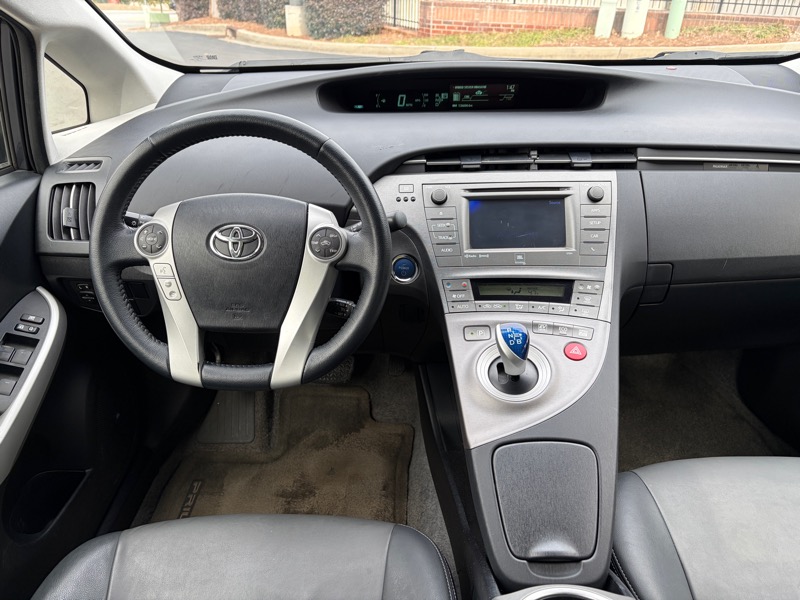 Toyota Prius Four 2015
