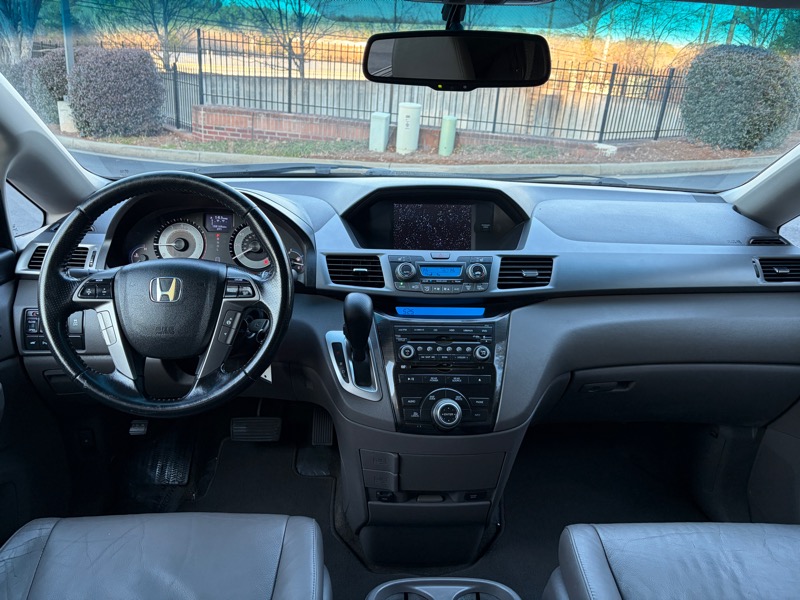 Honda Odyssey Touring 2012