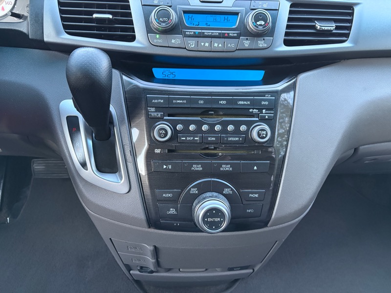 Honda Odyssey Touring 2012