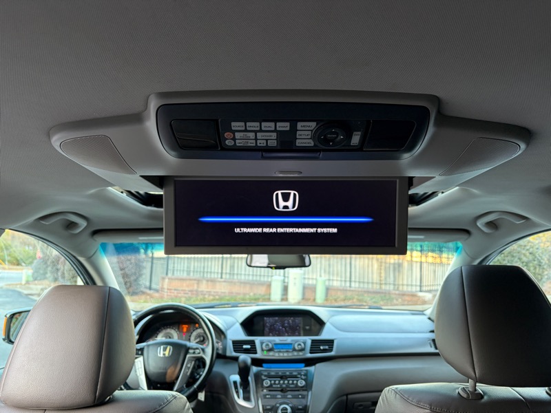 Honda Odyssey Touring 2012