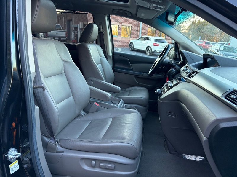 Honda Odyssey Touring 2012