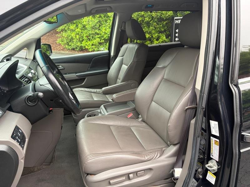 Honda Odyssey Touring 2012