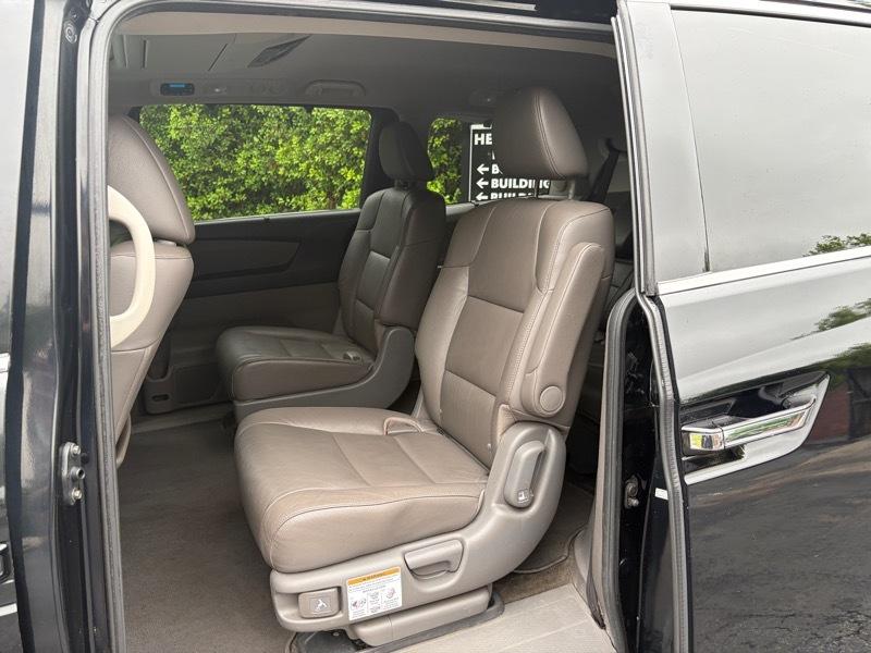 Honda Odyssey Touring 2012