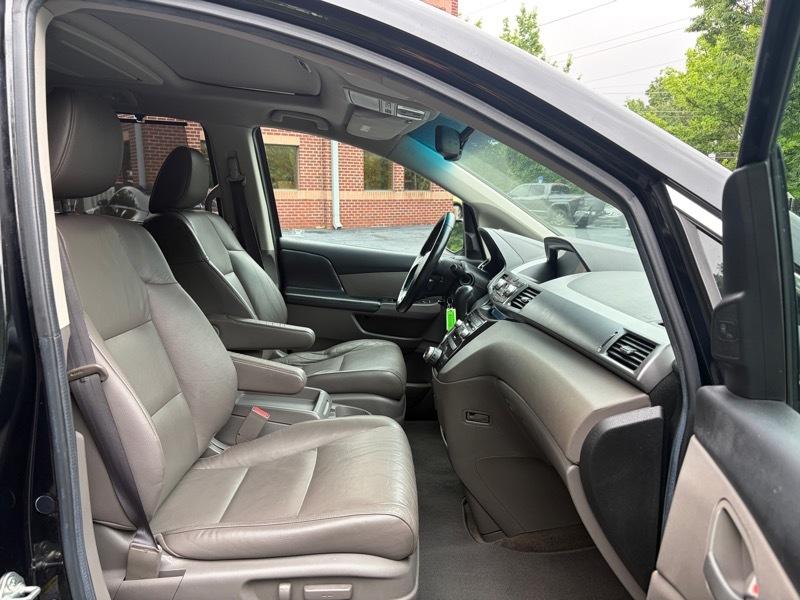 Honda Odyssey Touring 2012