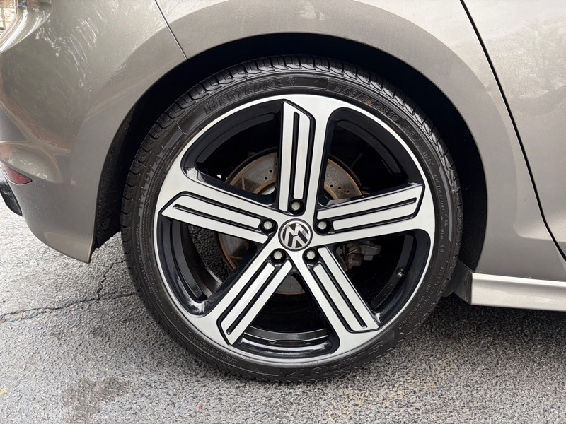 Volkswagen Golf R 4dr HB Man w/DCC/Nav 2016