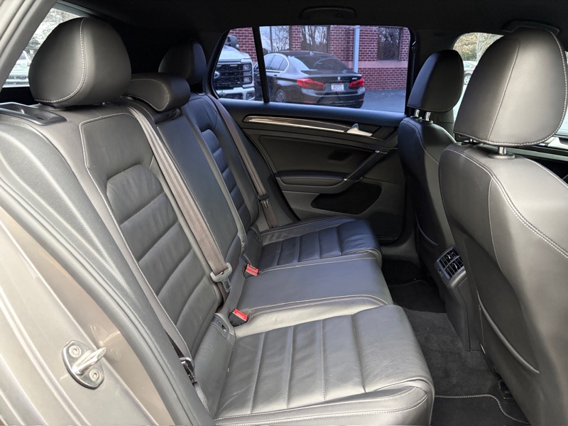 Volkswagen Golf R 4dr HB Man w/DCC/Nav 2016