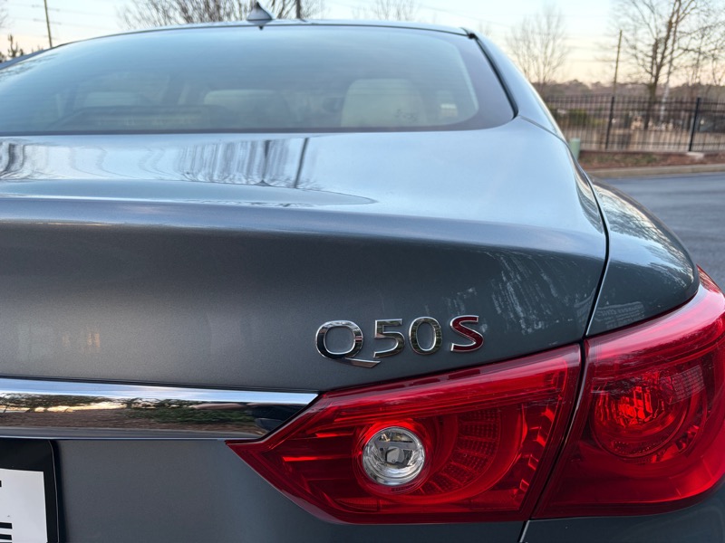 Infiniti Q50 Sport 2015