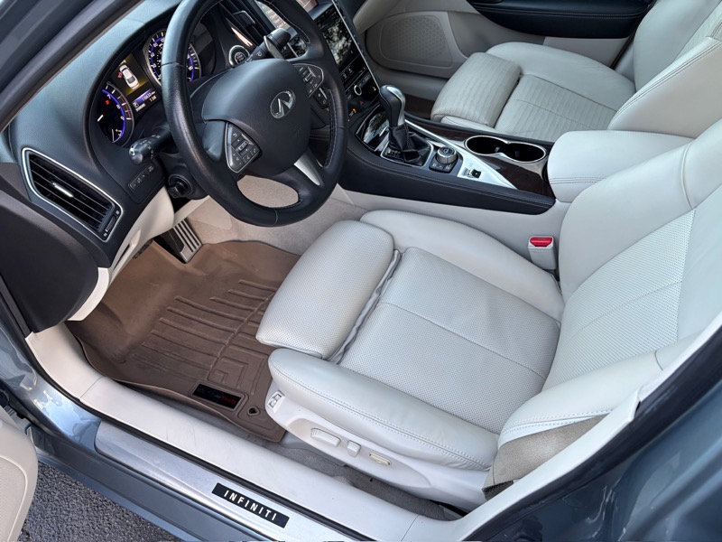 Infiniti Q50 Sport 2015