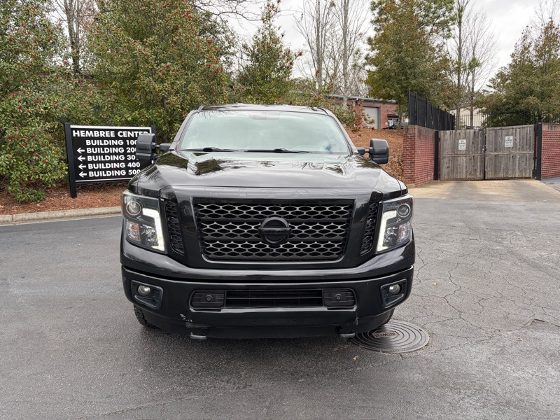 Nissan Titan XD 4x4 Diesel Crew Cab SV 2018