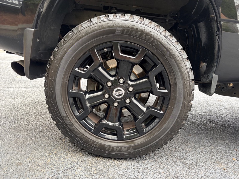 Nissan Titan XD 4x4 Diesel Crew Cab SV 2018