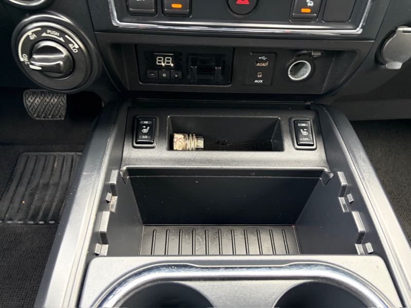 Nissan Titan XD 4x4 Diesel Crew Cab SV 2018