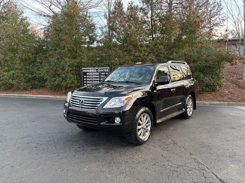 Lexus LX 570 Sport Utility 2011