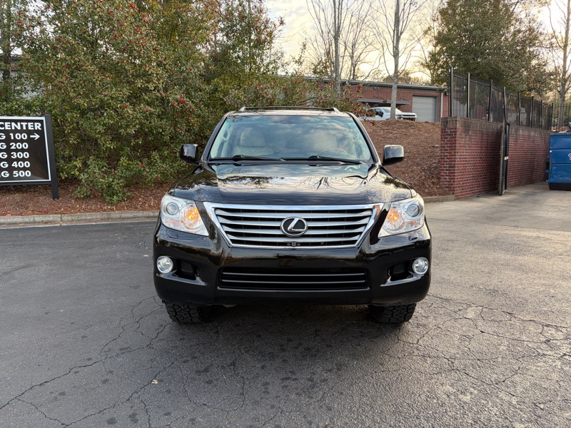 Lexus LX 570 Sport Utility 2011