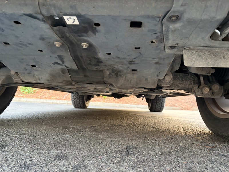 Lexus LX 570 Sport Utility 2011