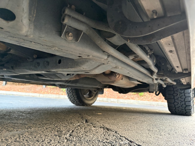 Lexus LX 570 Sport Utility 2011