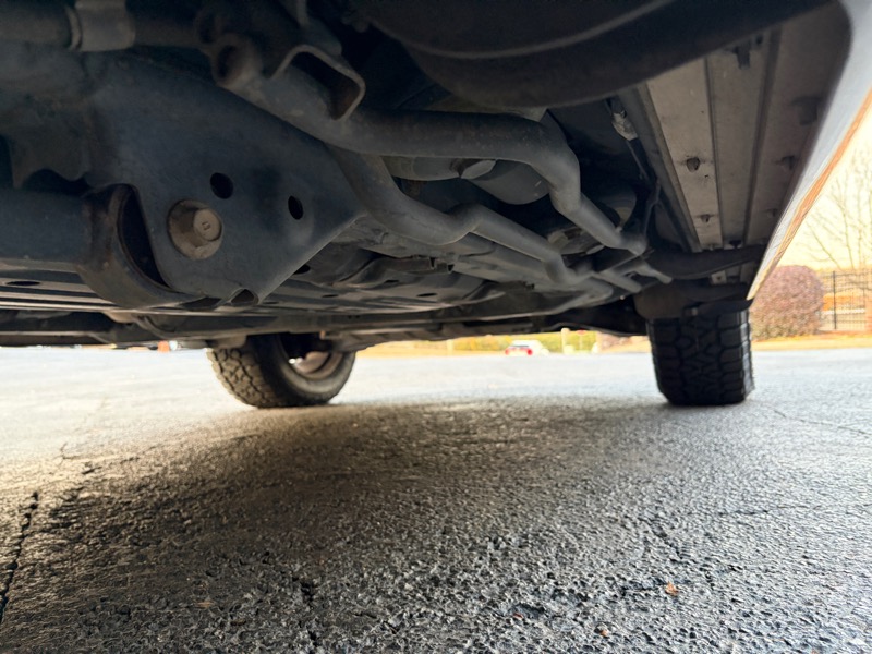 Lexus LX 570 Sport Utility 2011