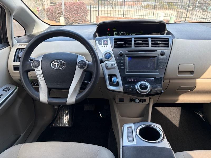 Toyota Prius V Three 2014