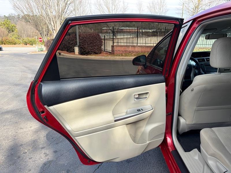 Toyota Prius V Three 2014