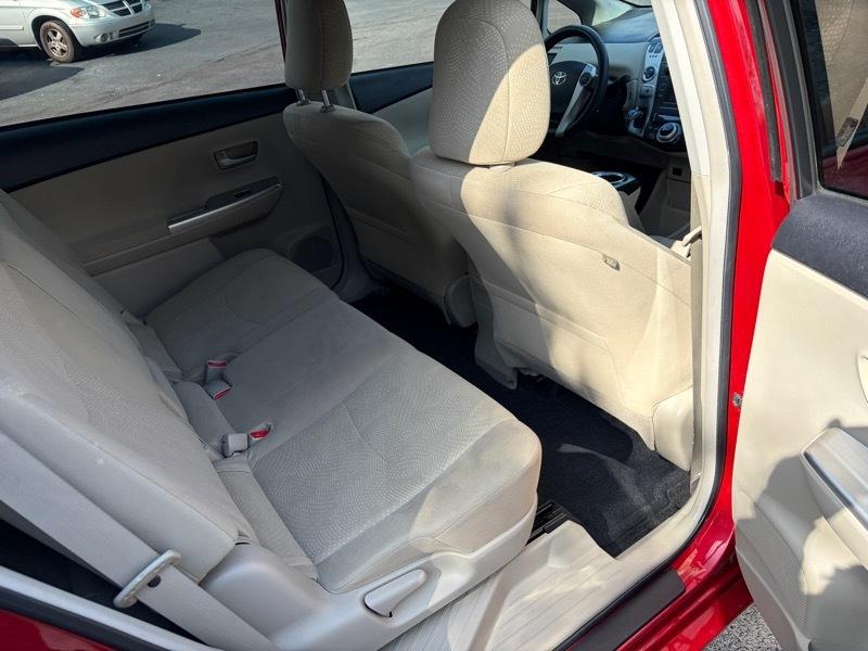 Toyota Prius V Three 2014