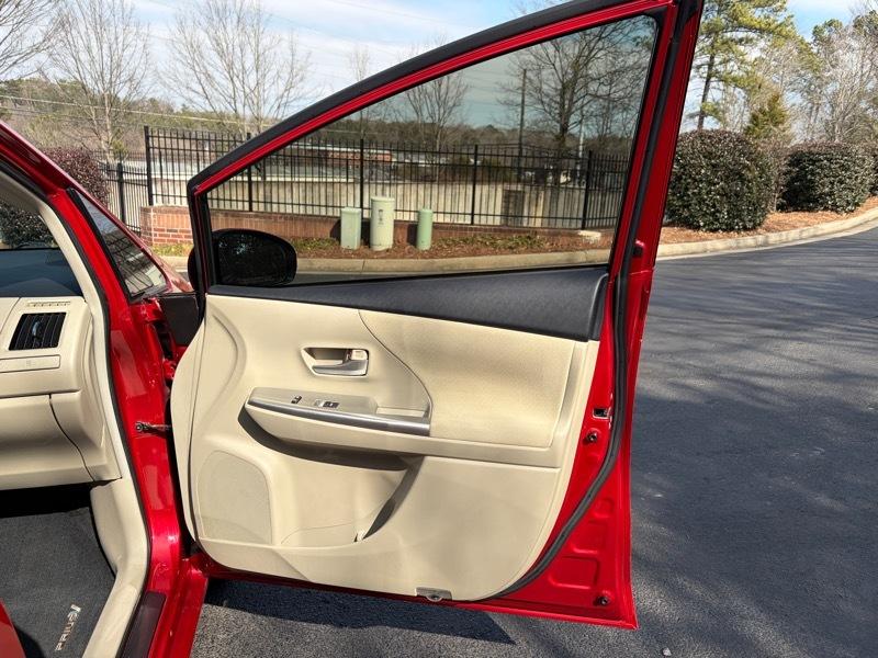 Toyota Prius V Three 2014