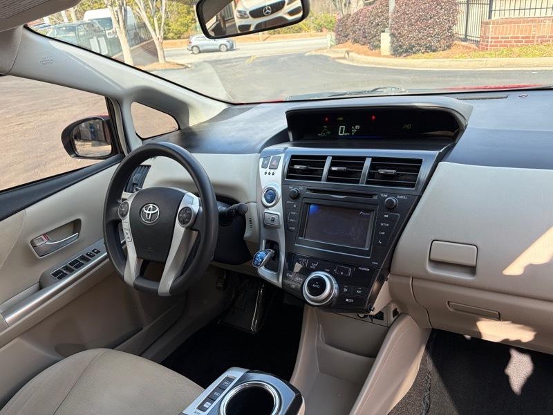 Toyota Prius V Three 2014