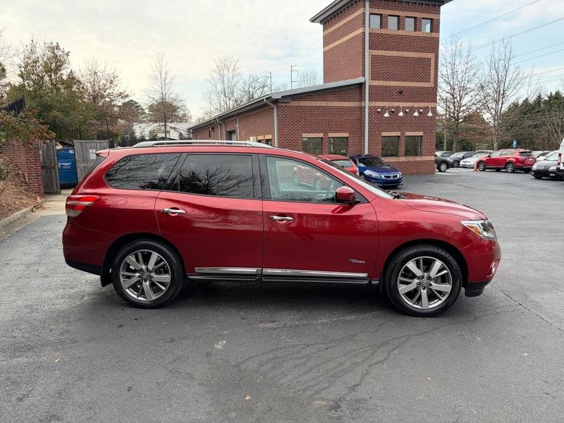 Nissan Pathfinder Hybrid Platinum 2WD 2014