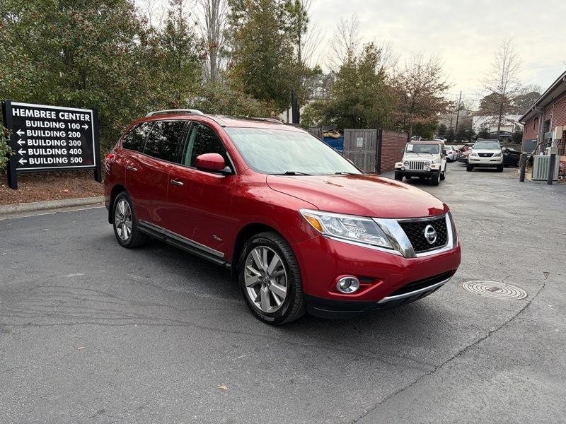 Nissan Pathfinder Hybrid Platinum 2WD 2014
