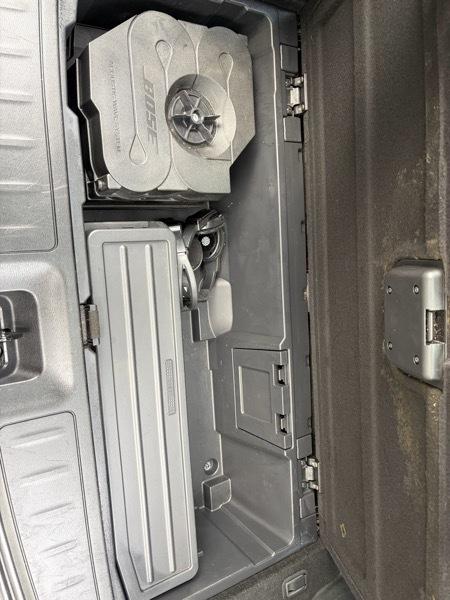 Nissan Pathfinder Hybrid Platinum 2WD 2014