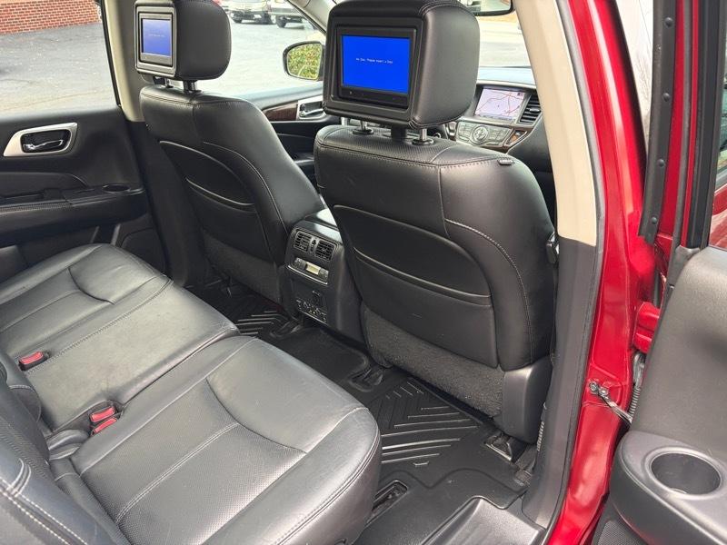 Nissan Pathfinder Hybrid Platinum 2WD 2014