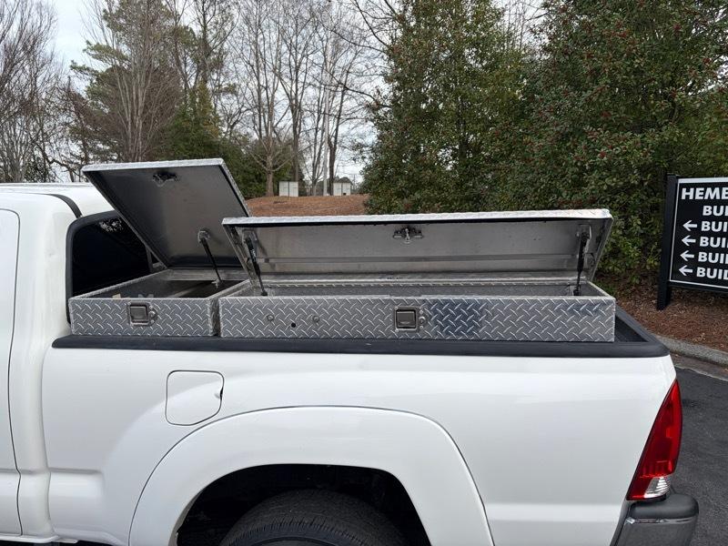 Toyota Tacoma PreRunner Double Cab Long Bed V6 2WD 2005