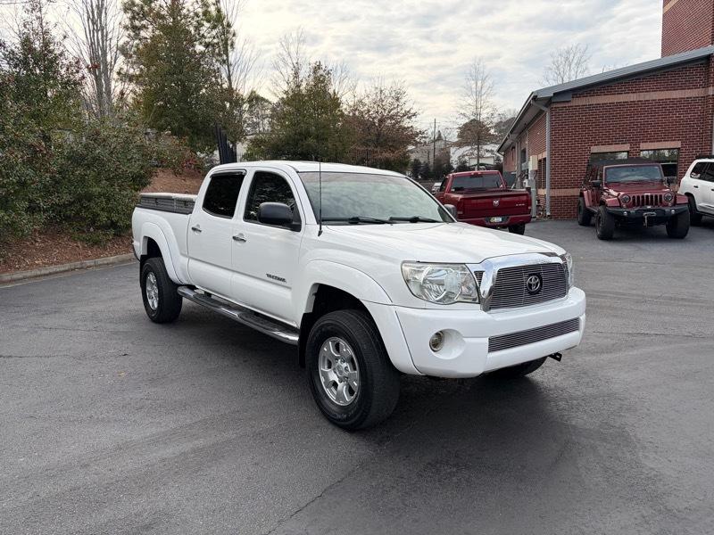 Toyota Tacoma PreRunner Double Cab Long Bed V6 2WD 2005