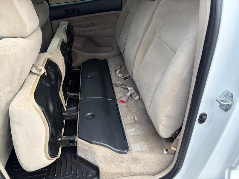 Toyota Tacoma PreRunner Double Cab Long Bed V6 2WD 2005