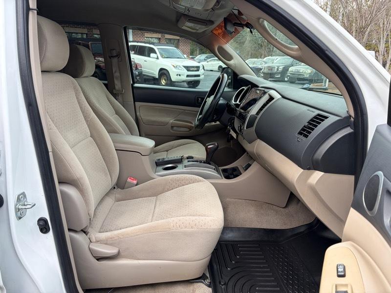 Toyota Tacoma PreRunner Double Cab Long Bed V6 2WD 2005