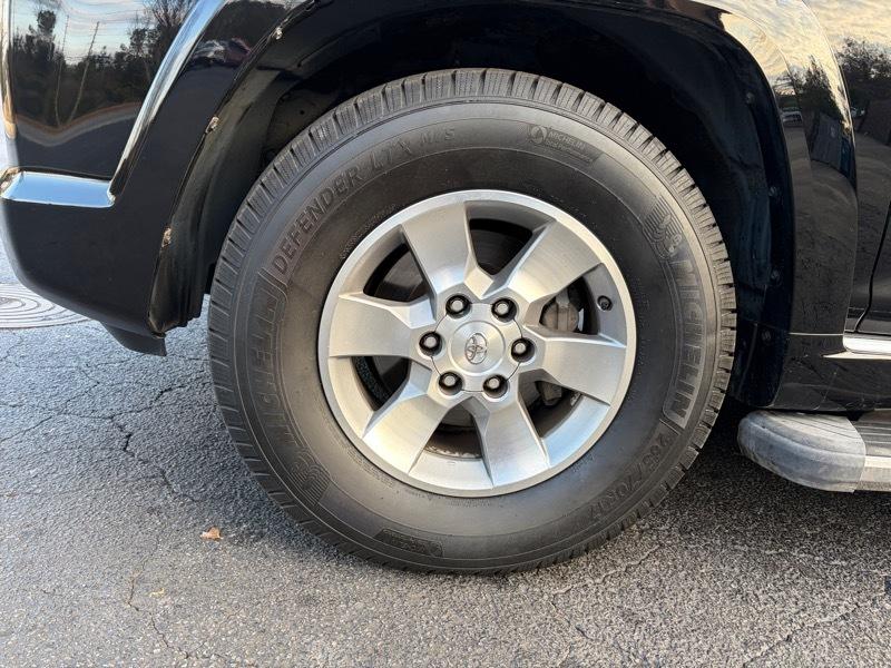 Toyota 4Runner SR5 2WD V6 2010