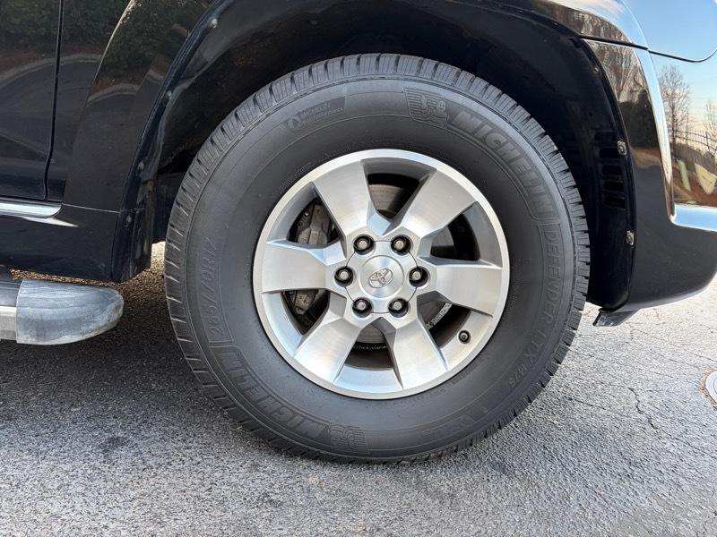 Toyota 4Runner SR5 2WD V6 2010