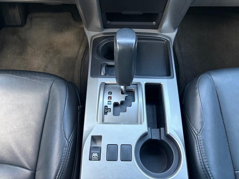 Toyota 4Runner SR5 2WD V6 2010