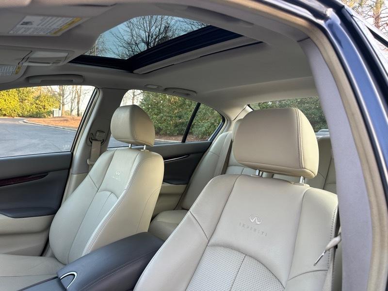 Infiniti G Sedan 37x AWD 2012