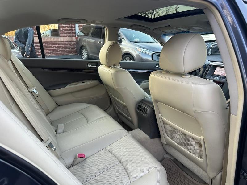 Infiniti G Sedan 37x AWD 2012