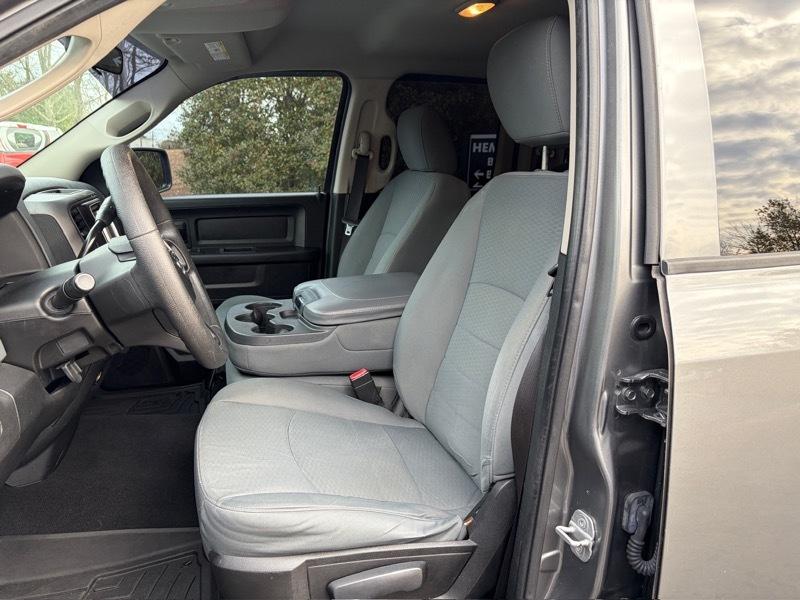 RAM 1500 Tradesman Quad Cab 2WD 2013