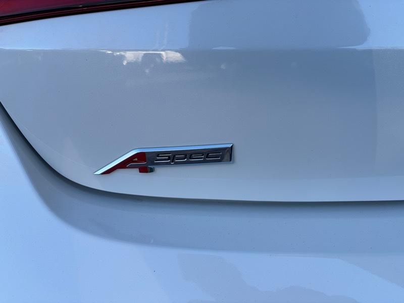 Acura ILX 8-Spd AT w/ Premium & A-SPEC Packages 2019