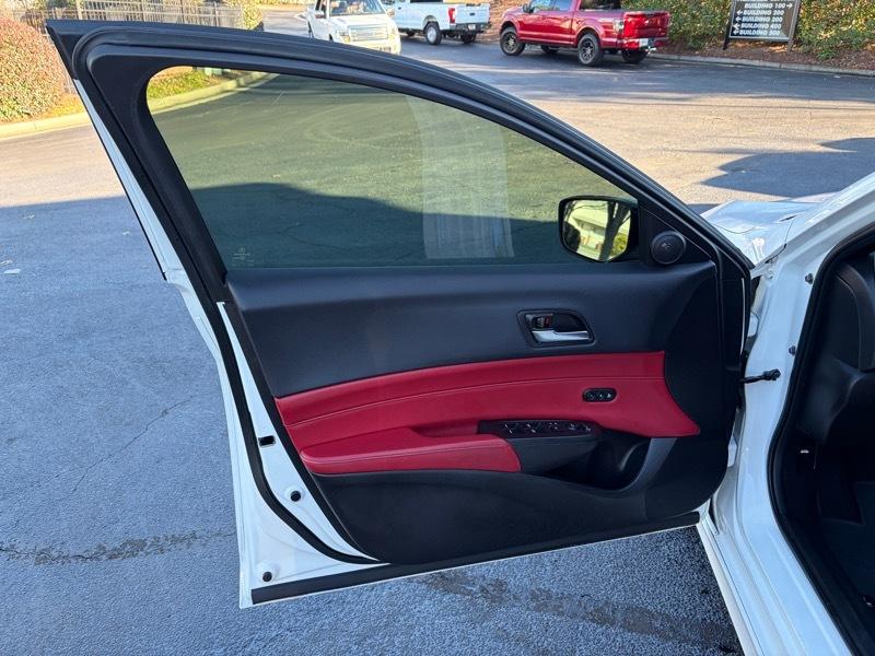 Acura ILX 8-Spd AT w/ Premium & A-SPEC Packages 2019