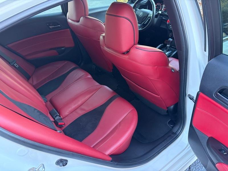 Acura ILX 8-Spd AT w/ Premium & A-SPEC Packages 2019