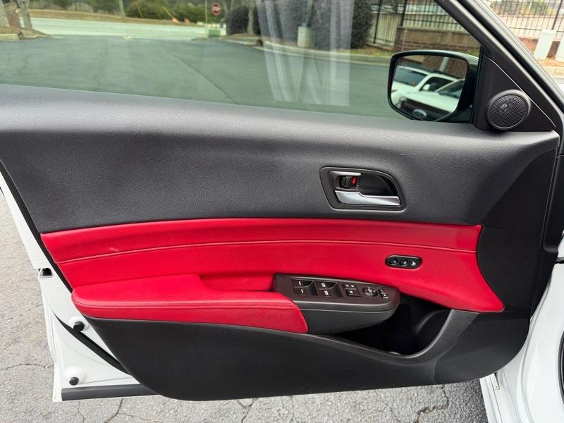 Acura ILX 8-Spd AT w/ Premium & A-SPEC Packages 2019