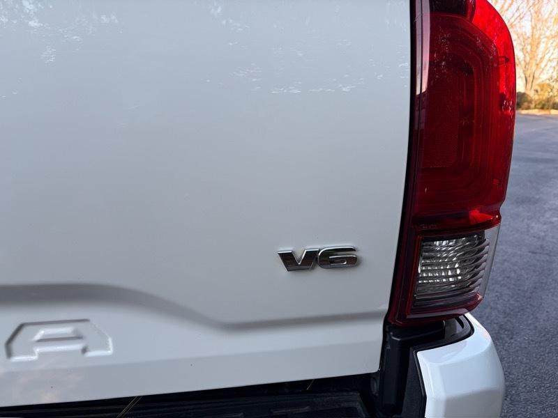 Toyota Tacoma SR5 Double Cab Long Bed V6 6AT 2WD 2022