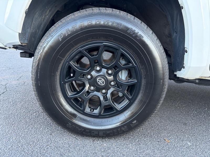 Toyota Tacoma SR5 Double Cab Long Bed V6 6AT 2WD 2022